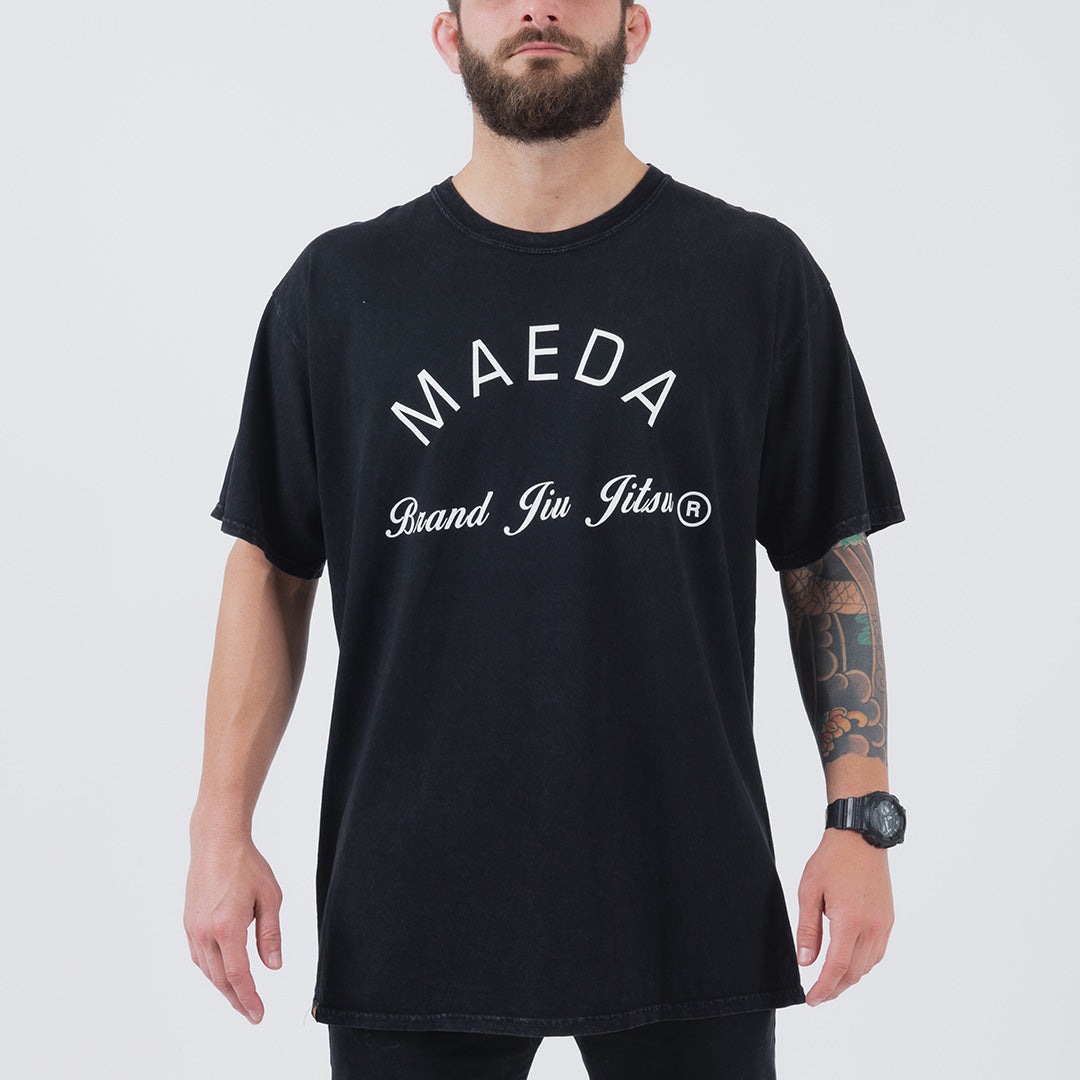 Maeda Minimal Tee